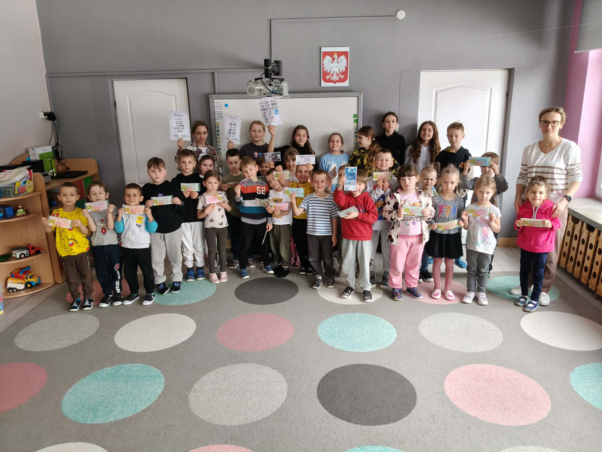 „Rola pieniędzy w codziennym życiu”- prelekcja uczniów w ramach projektu „Złote Szkoły NBP”