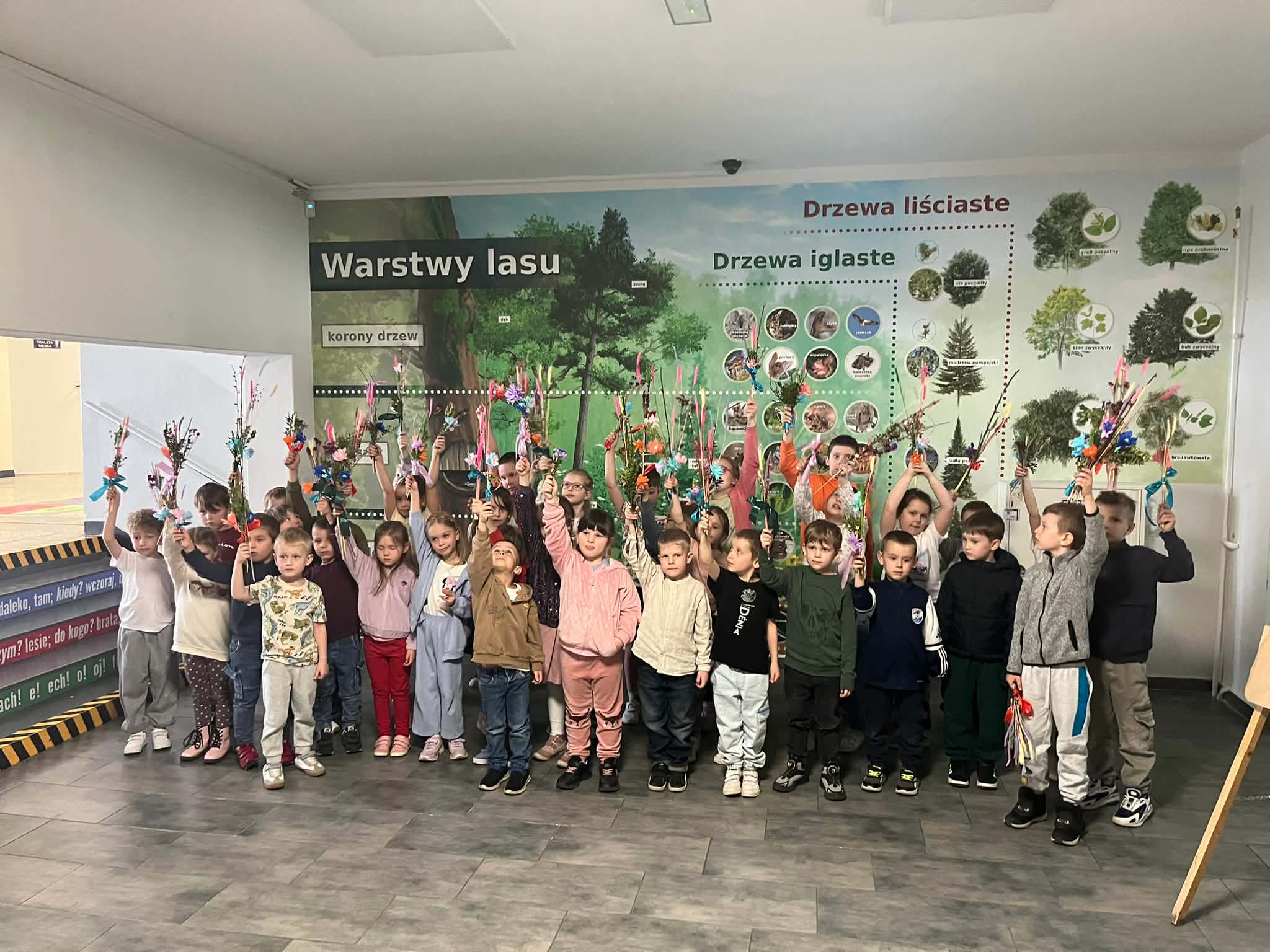 Jagódki z wizytą w szkole- Warsztaty Wielkanocne